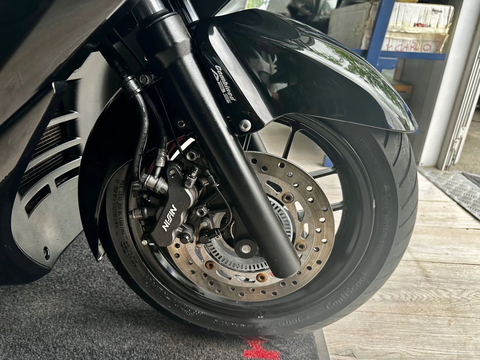 Honda Forza 300i ABS 28903км. - изображение 10