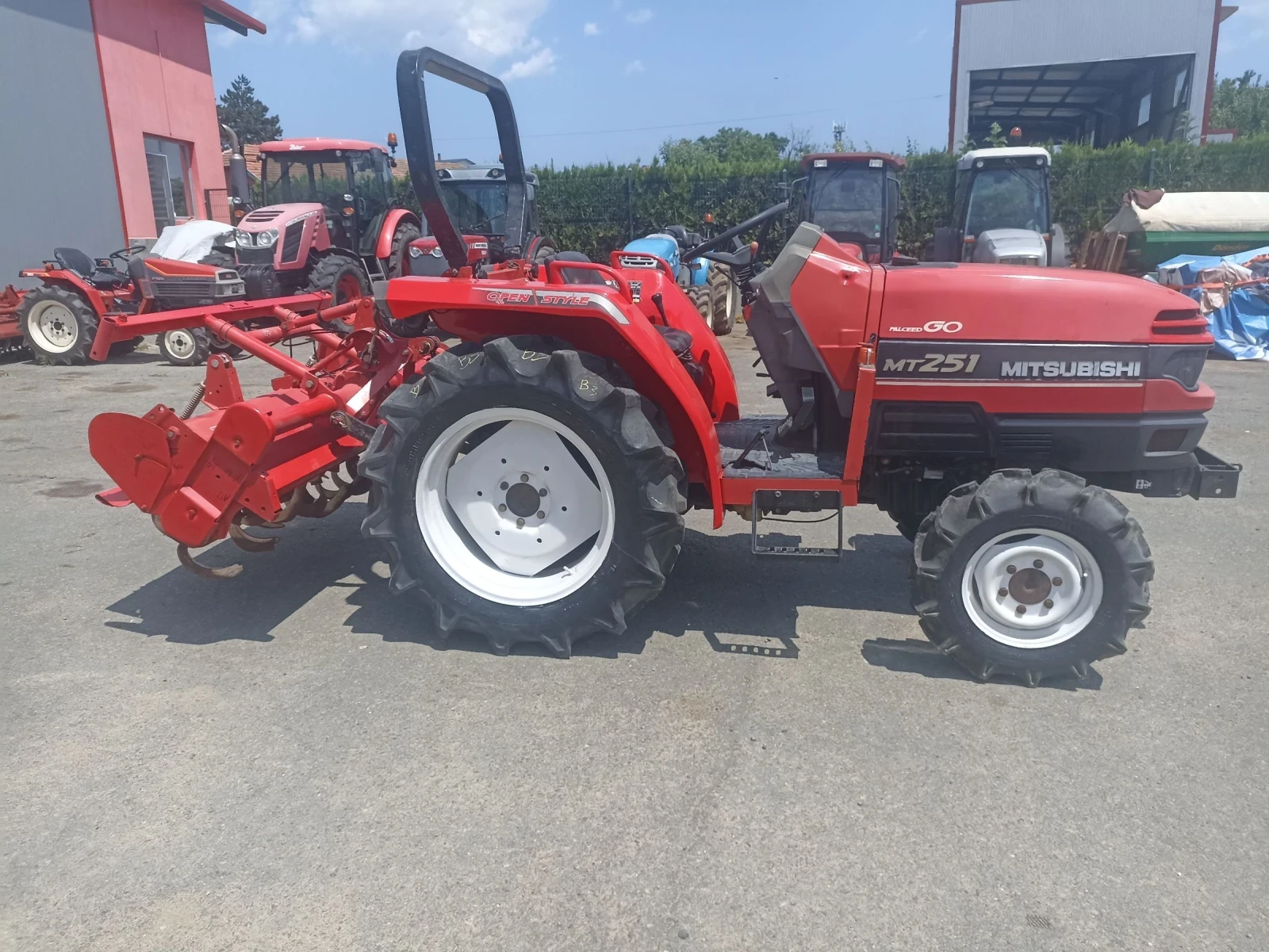 Трактор Mitsubishi Mt251 - изображение 3