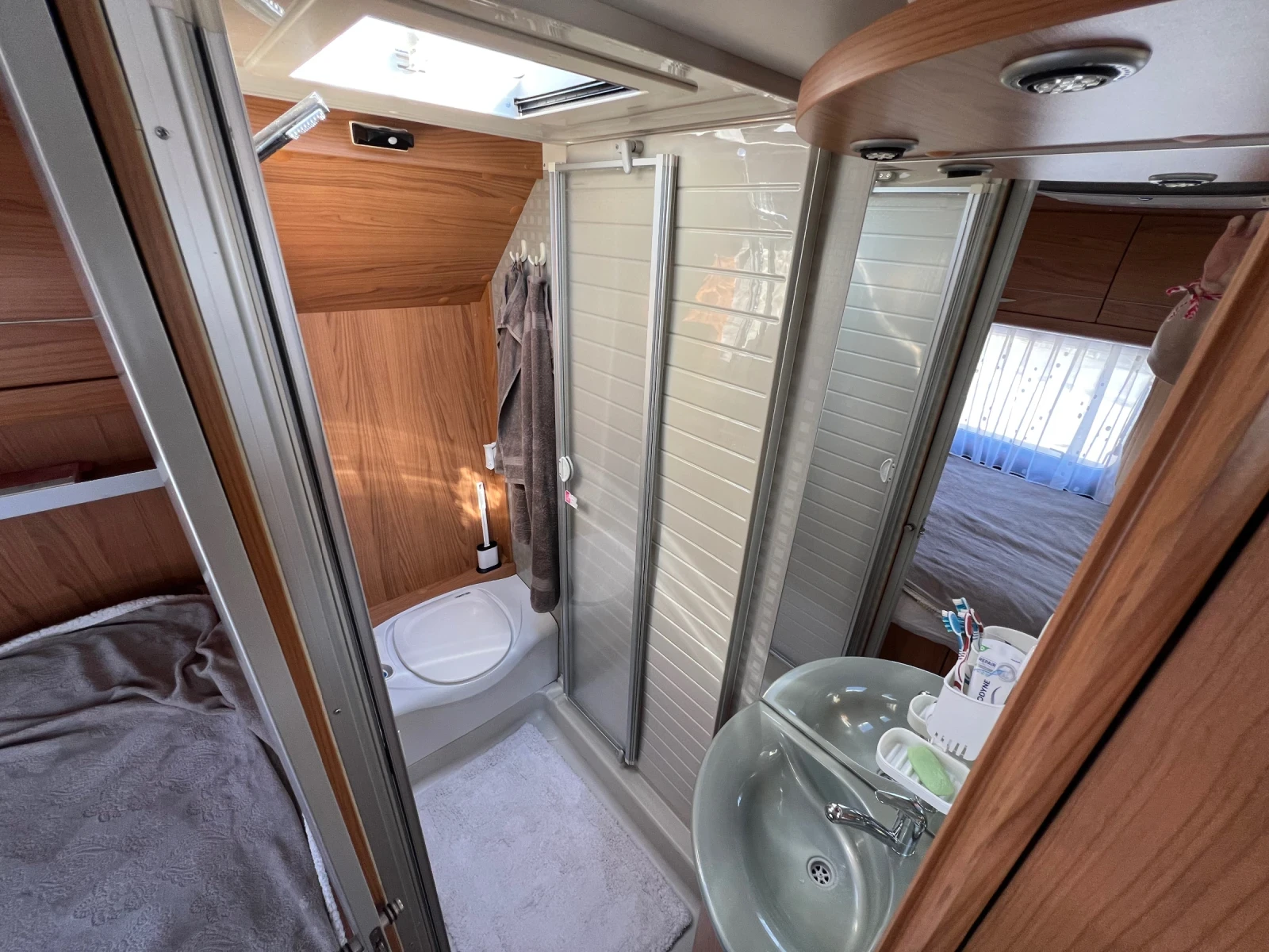  Burstner Aviano I684 2.3Multijet | Mobile.bg   12