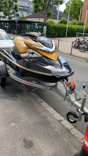 Джет Bombardier Sea Doo Rxp