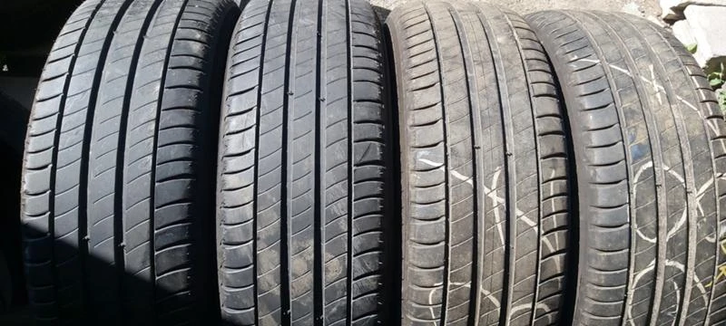 Гуми Летни 205/55R17, снимка 1 - Гуми и джанти - 33988299