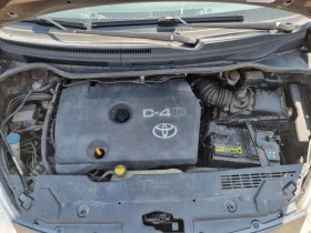 Toyota Corolla verso 2.2 D4D/ Фейс /7 местна, снимка 4