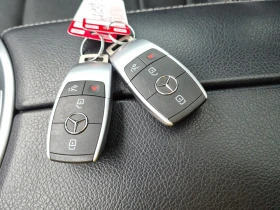 Mercedes-Benz C 300 4MATIC * AMG * СЕРВИЗНА ИСТОРИЯ , снимка 11