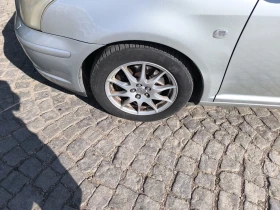 Toyota Avensis, снимка 17