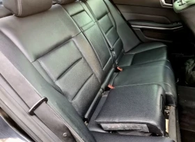 Mercedes-Benz E 200, снимка 16