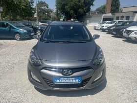 Hyundai I30 1.4 - Бензин-навигация