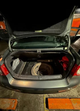 VW Passat - 3550 € / 6943.20 лв. - 41583002 11