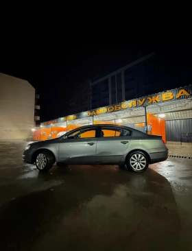VW Passat - 3550 € / 6943.20 лв. - 41583002 4