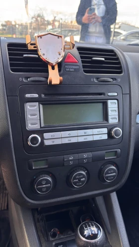 VW Golf - 3500 € / 6845.40 лв. - 64172591 10