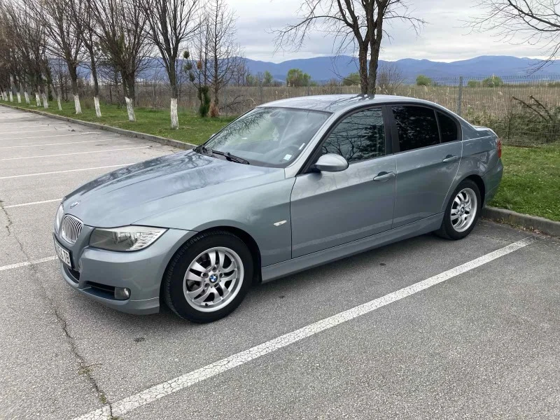 BMW 318 2.0 Facelift, снимка 3 - Автомобили и джипове - 47042926