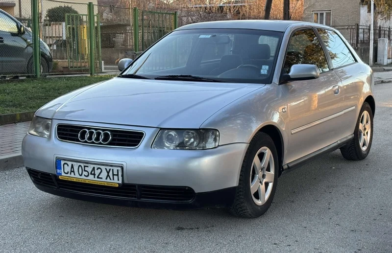 Audi A3 1.6 газов инж, снимка 2 - Автомобили и джипове - 48581005