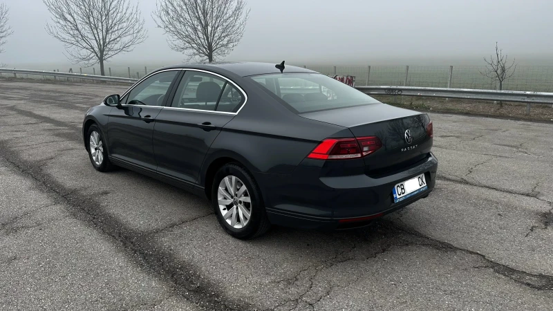 VW Passat, снимка 3 - Автомобили и джипове - 48731659