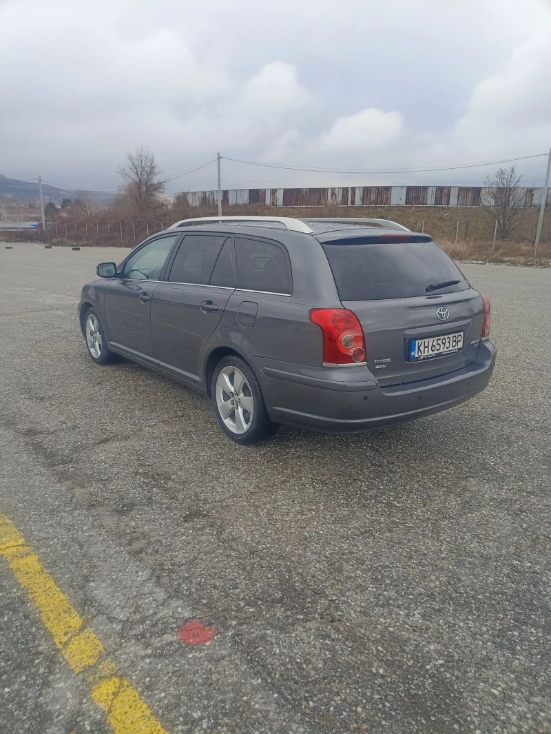 Toyota Avensis 2, 0 D4-d , снимка 3 - Автомобили и джипове - 49329159