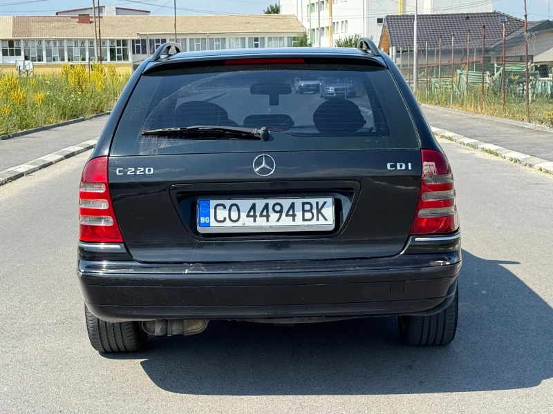 Mercedes-Benz C 220 CDI, снимка 5 - Автомобили и джипове - 52919318