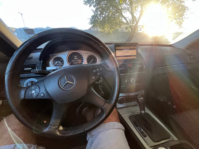 Mercedes-Benz 220 C220 Avantgarde 646, снимка 4 - Автомобили и джипове - 51713111