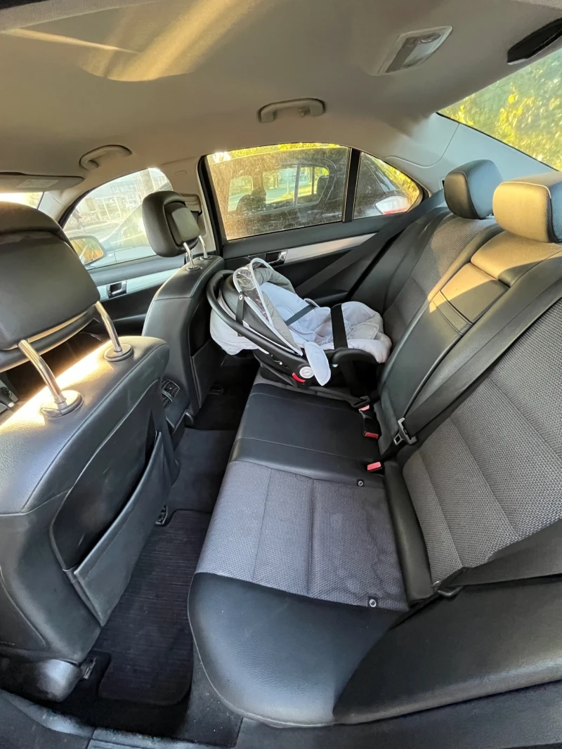 Mercedes-Benz 220 C220 Avantgarde 646, снимка 2 - Автомобили и джипове - 51713111