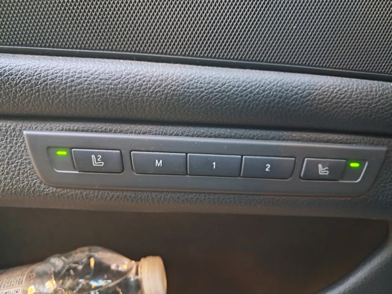 BMW 530 xDrive, масаж, печка, теглич, дистроник, снимка 13 - Автомобили и джипове - 51966578