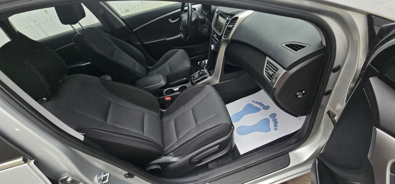 Hyundai I30 1.6 crdi Avtomat Kamera Germany , снимка 16 - Автомобили и джипове - 52322145