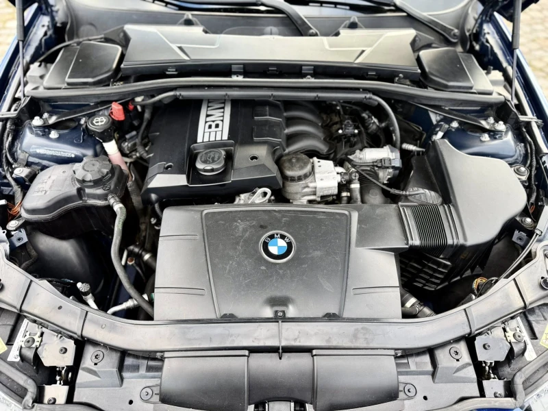 BMW 320 2.0 6-скорости, снимка 16 - Автомобили и джипове - 52953948