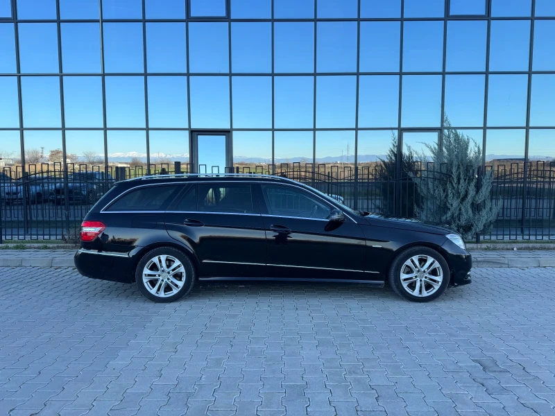 Mercedes-Benz E 220 AVANTGARD 5G tronic, снимка 5 - Автомобили и джипове - 53000743