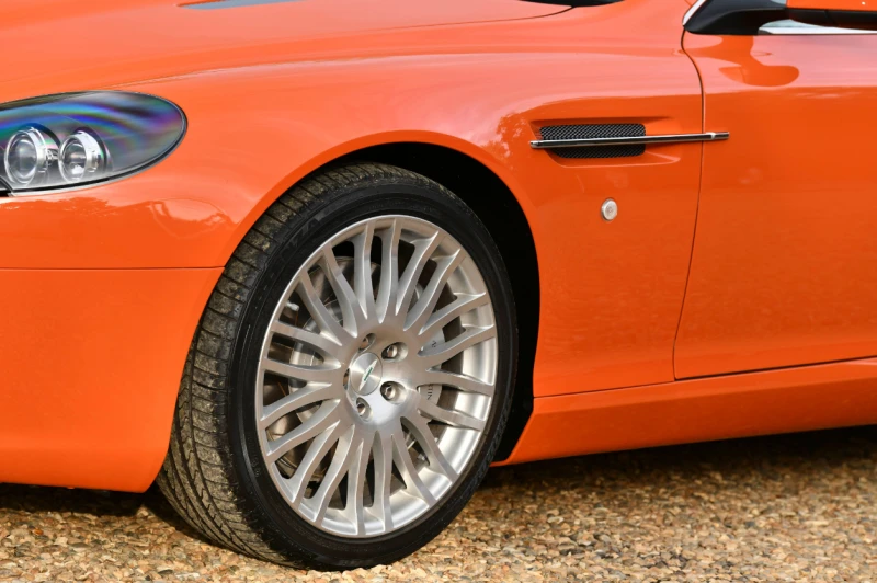 Aston Martin Db9, снимка 6 - Автомобили и джипове - 53185870