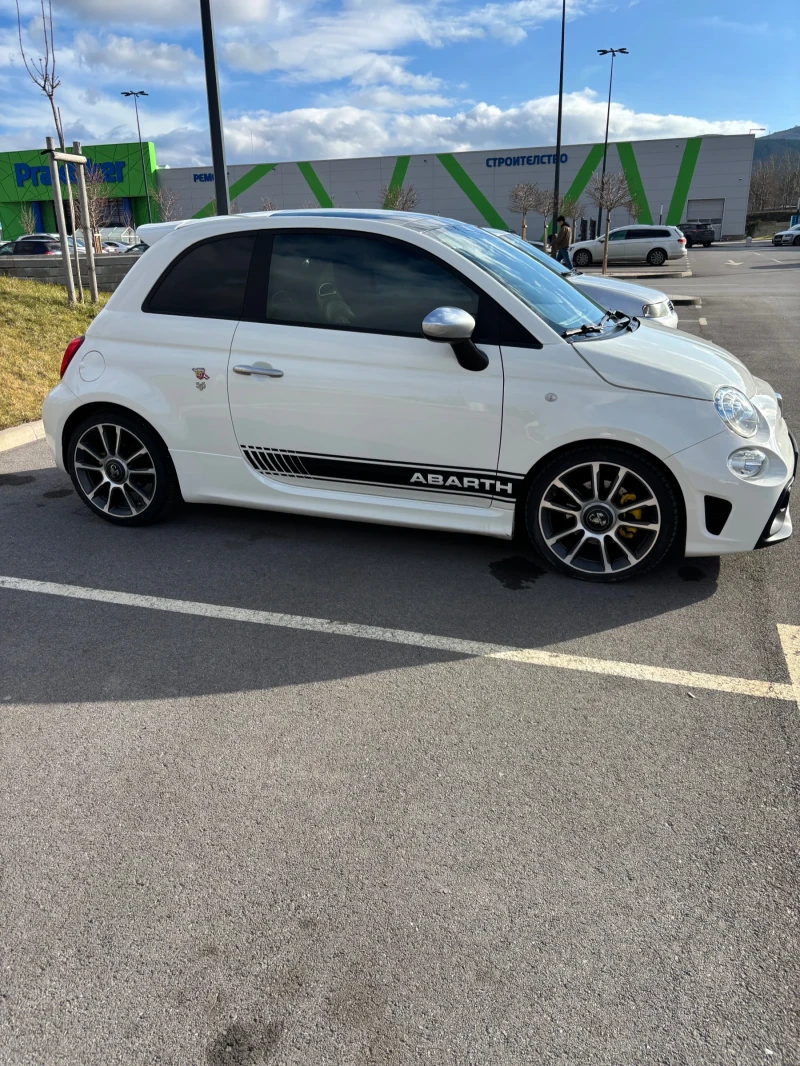 Abarth 595, снимка 2 - Автомобили и джипове - 53403137