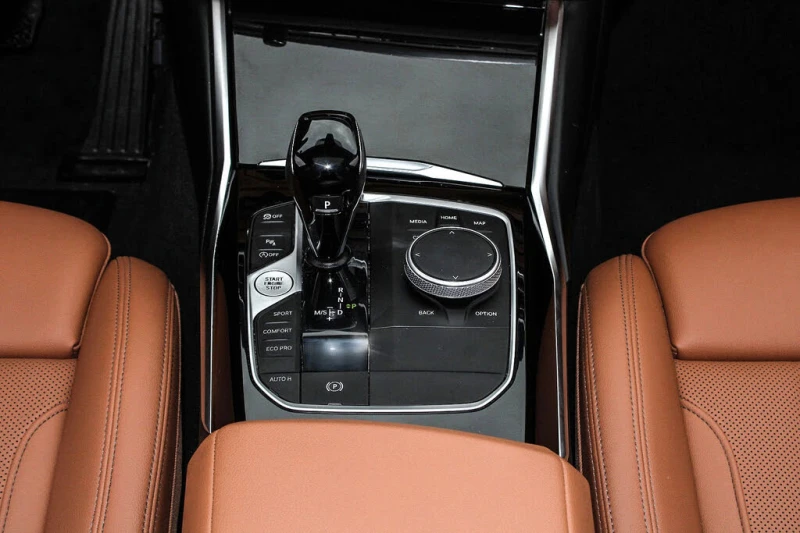 BMW 330 i xDrive* AWD* 3 Series* АвтоКредит* (ЦЕНА ДО БГ), снимка 11 - Автомобили и джипове - 53514198