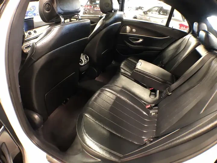 Mercedes-Benz E 350 AMG PKG| BURMESTER| PANO| MEMORY| , снимка 15 - Автомобили и джипове - 55219138