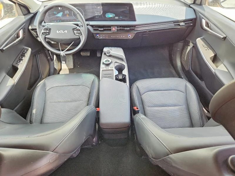 Kia EV6 2022 KIA EV6 WIND, снимка 10 - Автомобили и джипове - 55411871