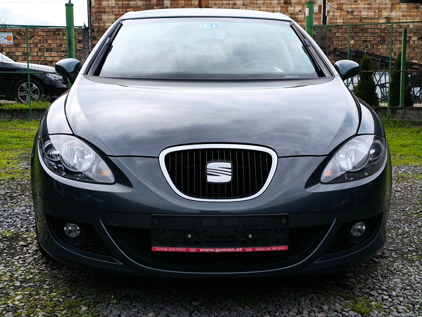 Seat Leon FACE LIFT-1.9TDI-105кс-КЛИМАТИК-ОТЛИЧЕН !!! - изображение 8