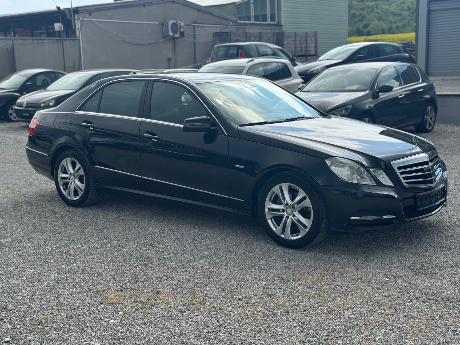Mercedes-Benz E 200 E200* AVANGARDE* NSG*  - изображение 3