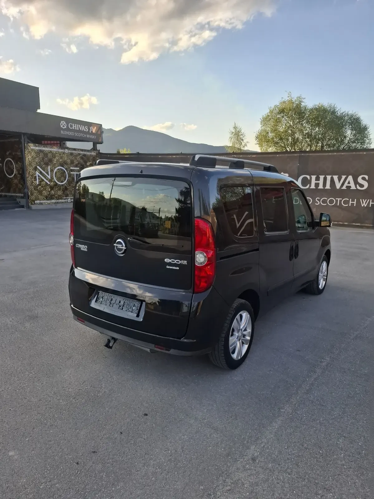 Opel Combo 1.4TURBO CNG ПЪТНИЧЕСКИ - изображение 6