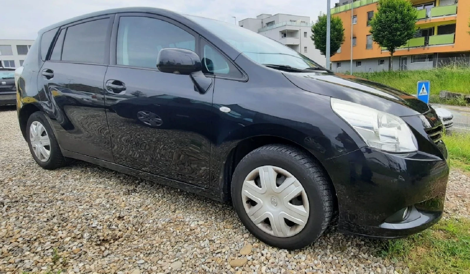 Toyota Verso 1.8 Швейцария  - изображение 2