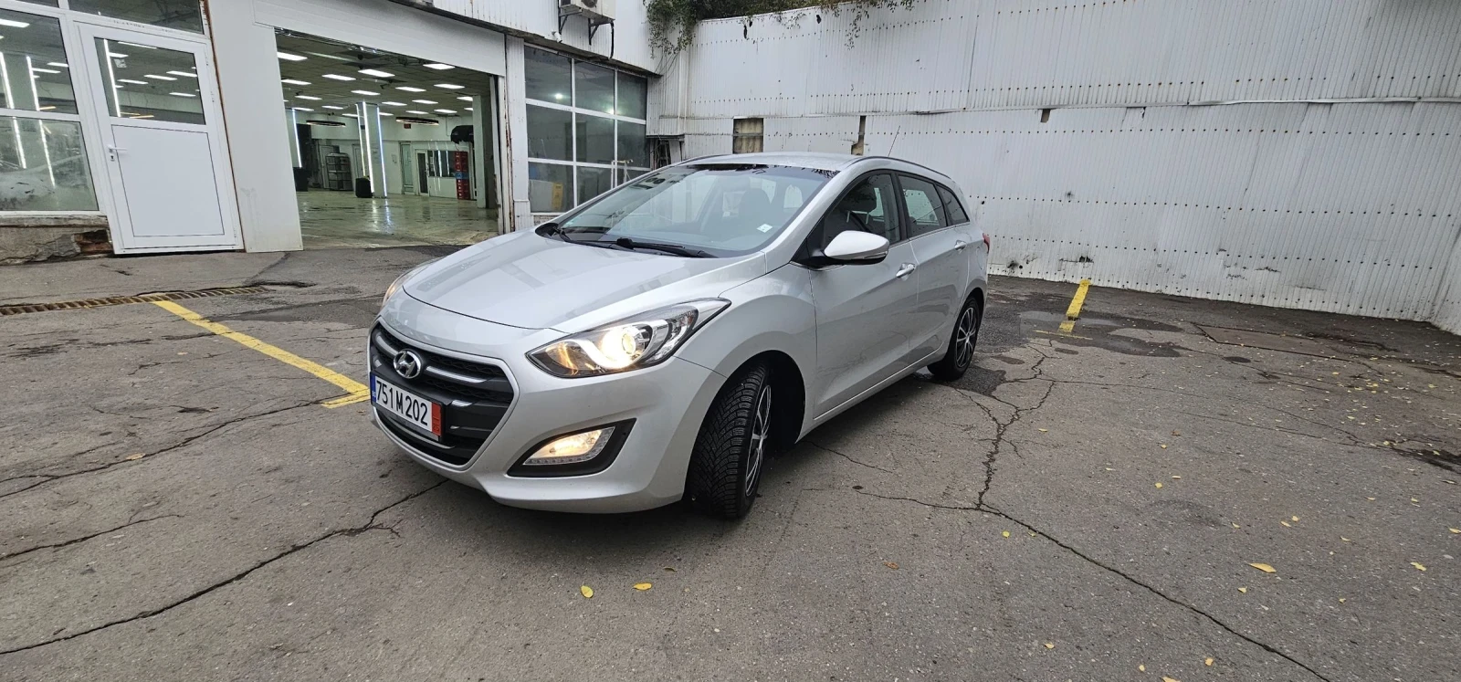 Hyundai I30 1.6 crdi Avtomat Kamera Germany  | Mobile.bg   1