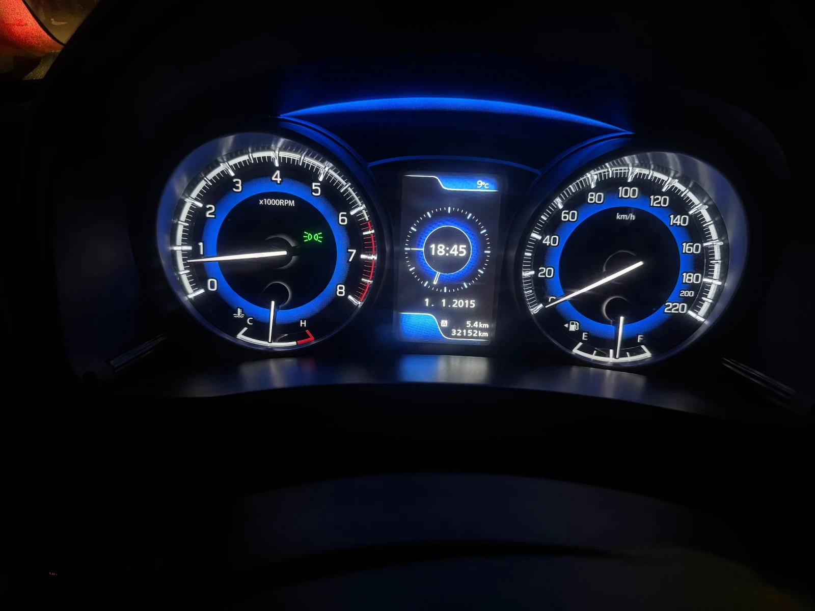 Suzuki Baleno 1.2i GLX 4  | Mobile.bg   12