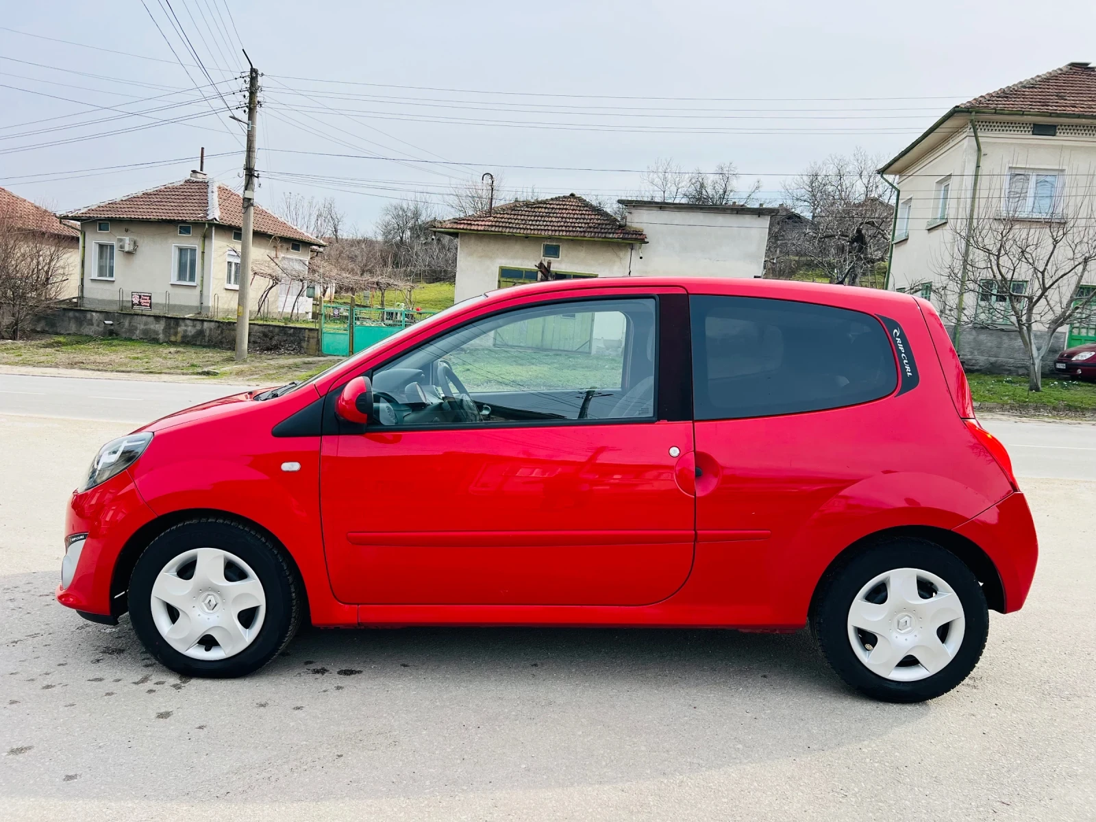 Renault Twingo 1.2 * RIP CURL* , снимка 2 - Автомобили и джипове - 52915384