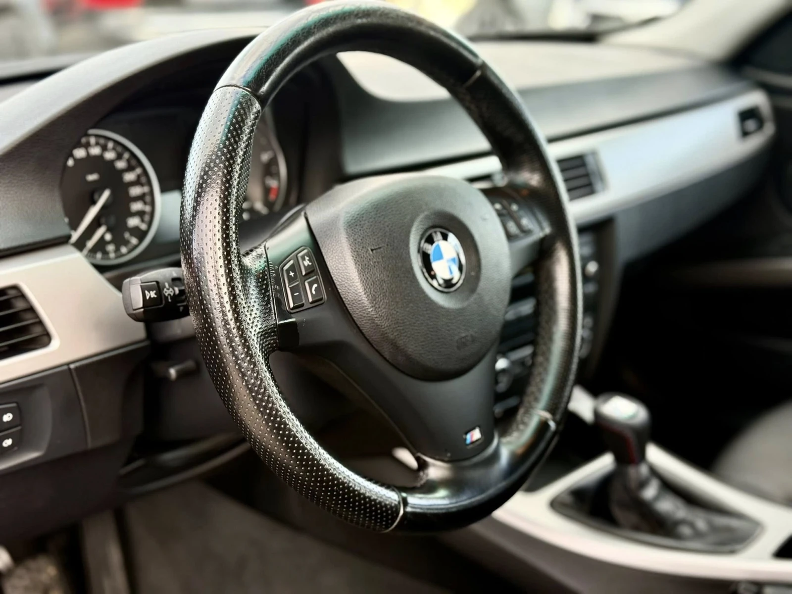 BMW 320 2.0 6-скорости - изображение 10