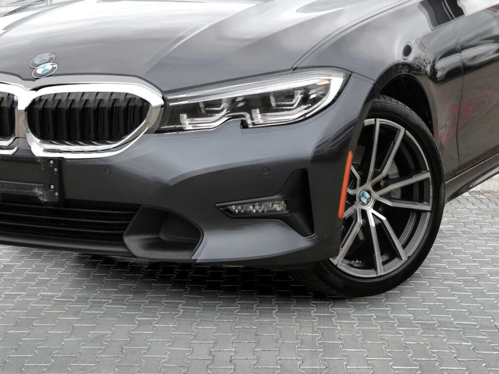 BMW 330 i xDrive* AWD* 3 Series* АвтоКредит* (ЦЕНА ДО БГ) - изображение 4