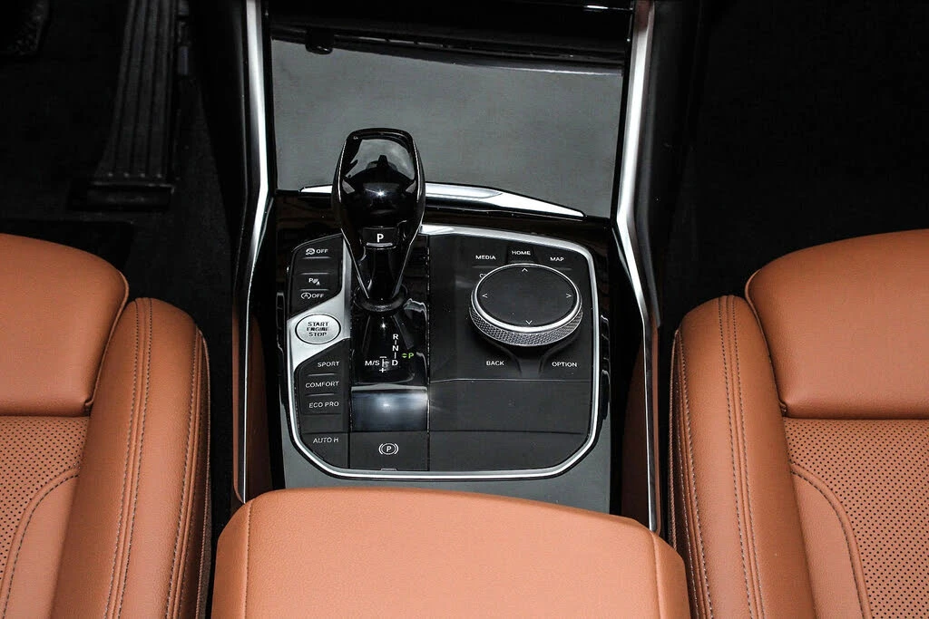 BMW 330 i xDrive* AWD* 3 Series* ����������* (���� �� ��) | Mobile.bg � ����������� 11