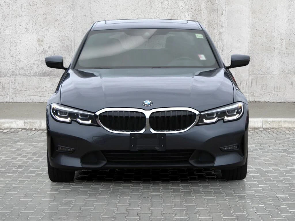 BMW 330 i xDrive* AWD* 3 Series* АвтоКредит* (ЦЕНА ДО БГ) - изображение 2