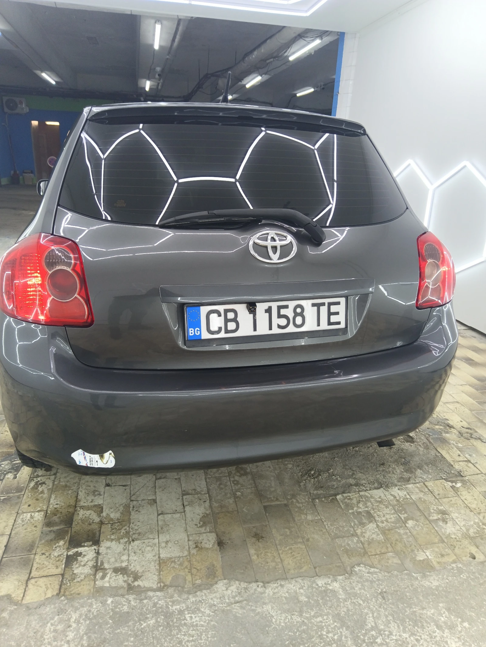 Toyota Auris 2.2 D-CAT 177 hp 6 скорости Навигация, снимка 5 - Автомобили и джипове - 53880927