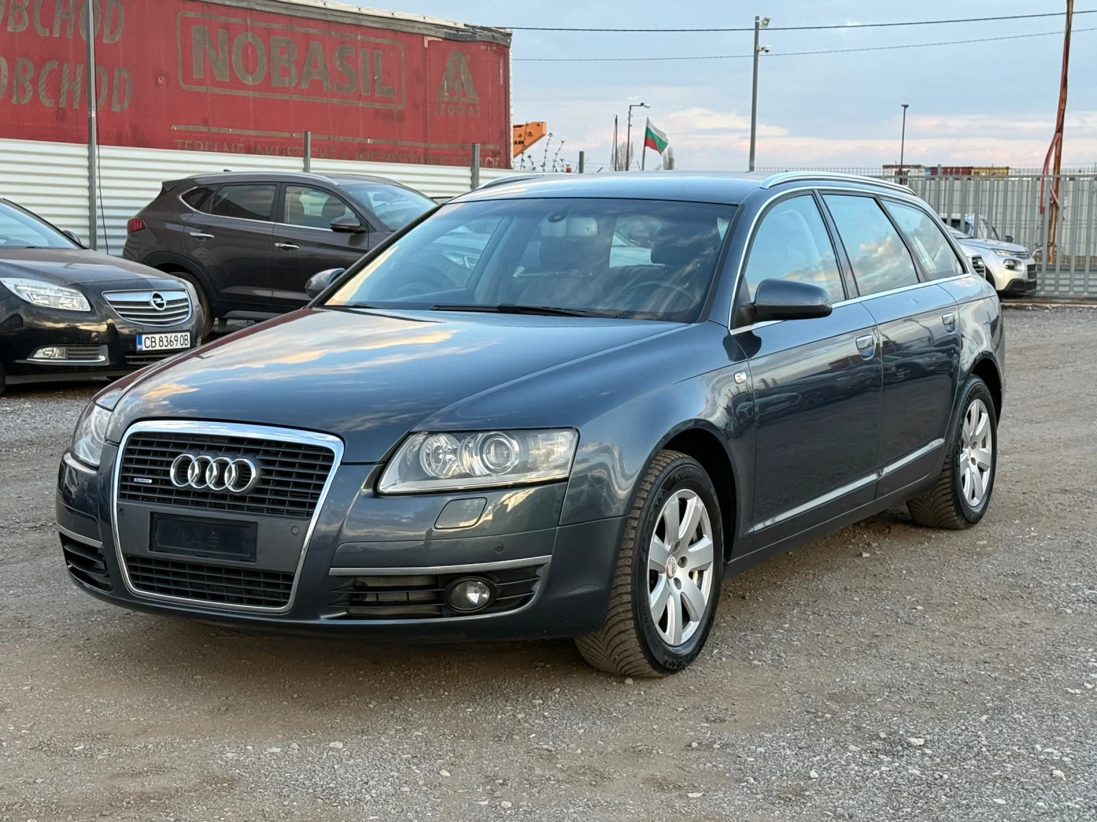 Audi A6 3.0TDI* 233ps* Navi* Xenon* quattro