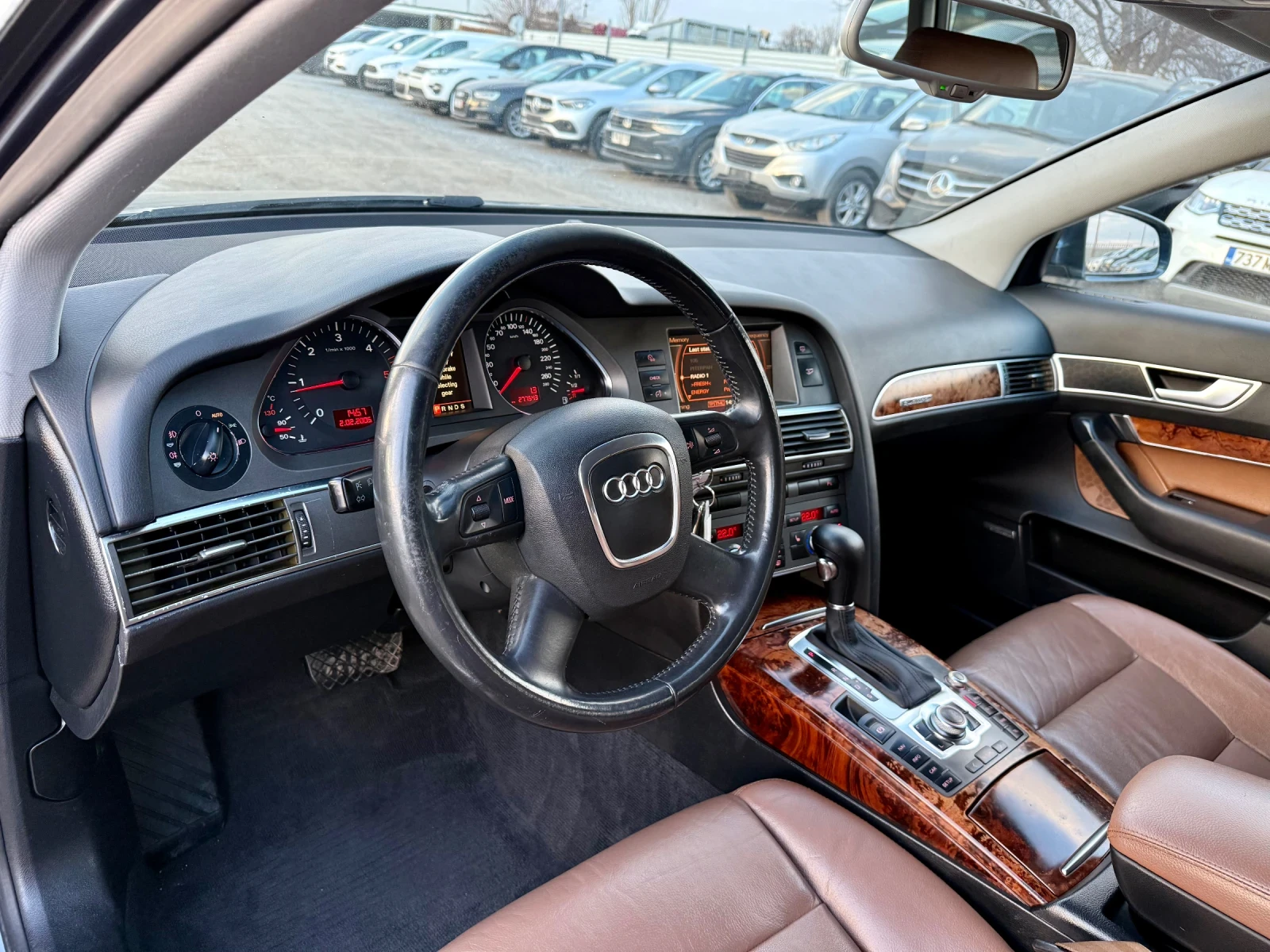 Audi A6 3.0TDI* 233ps* Navi* Xenon* quattro, снимка 8 - Автомобили и джипове - 53905017