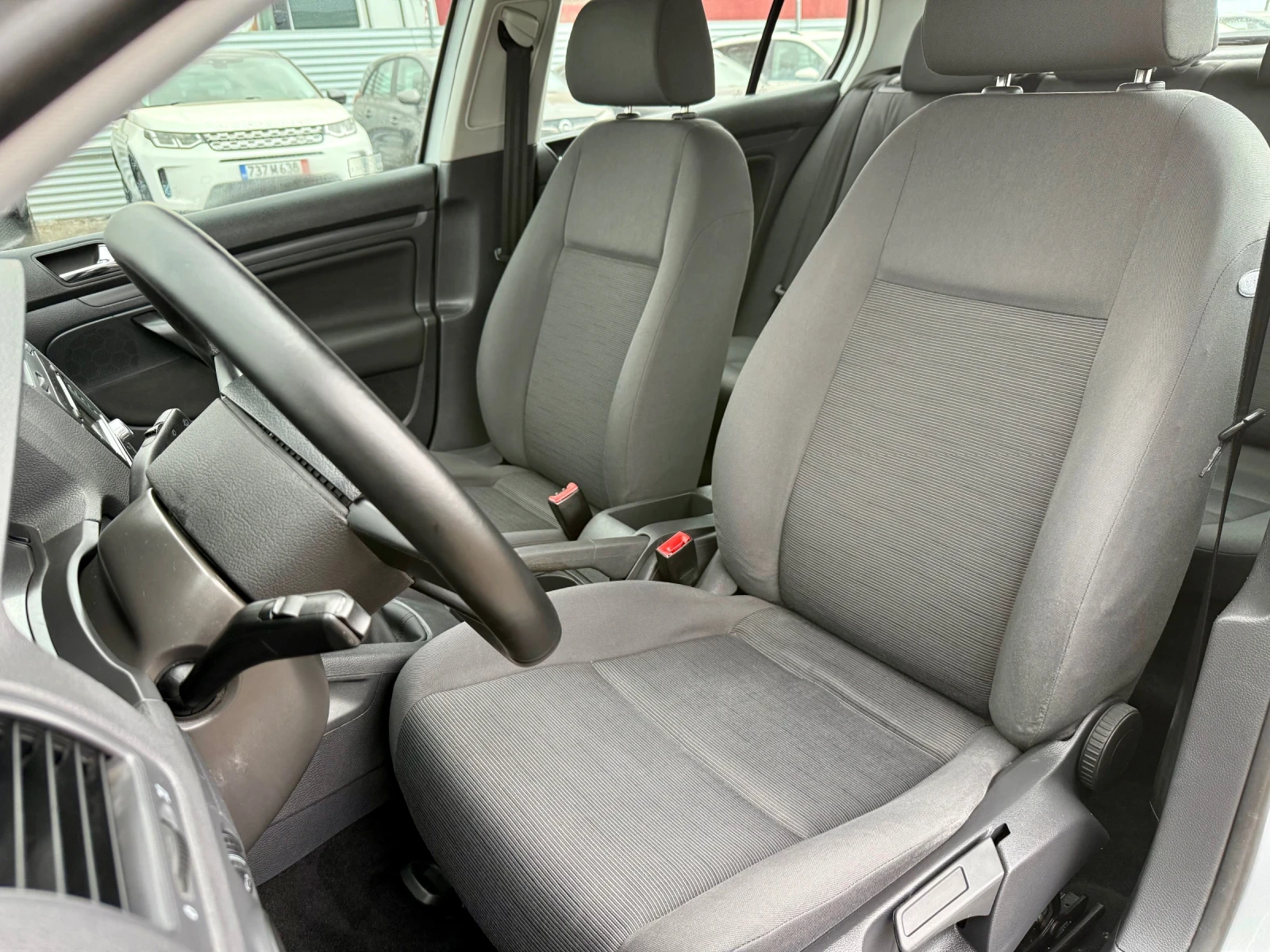 VW Golf 1.9TDI* 105ps, снимка 9 - Автомобили и джипове - 53905017