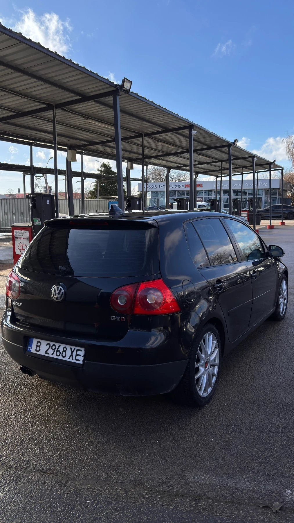 VW Golf, снимка 4 - Автомобили и джипове - 54175336