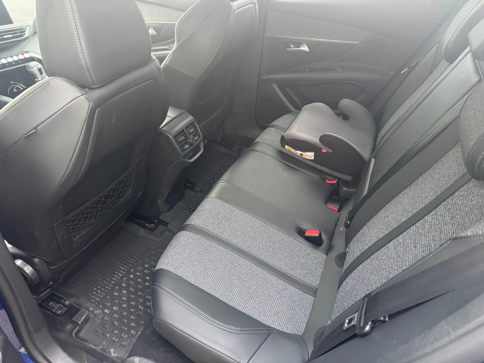 Peugeot 3008, снимка 6 - Автомобили и джипове - 54385614