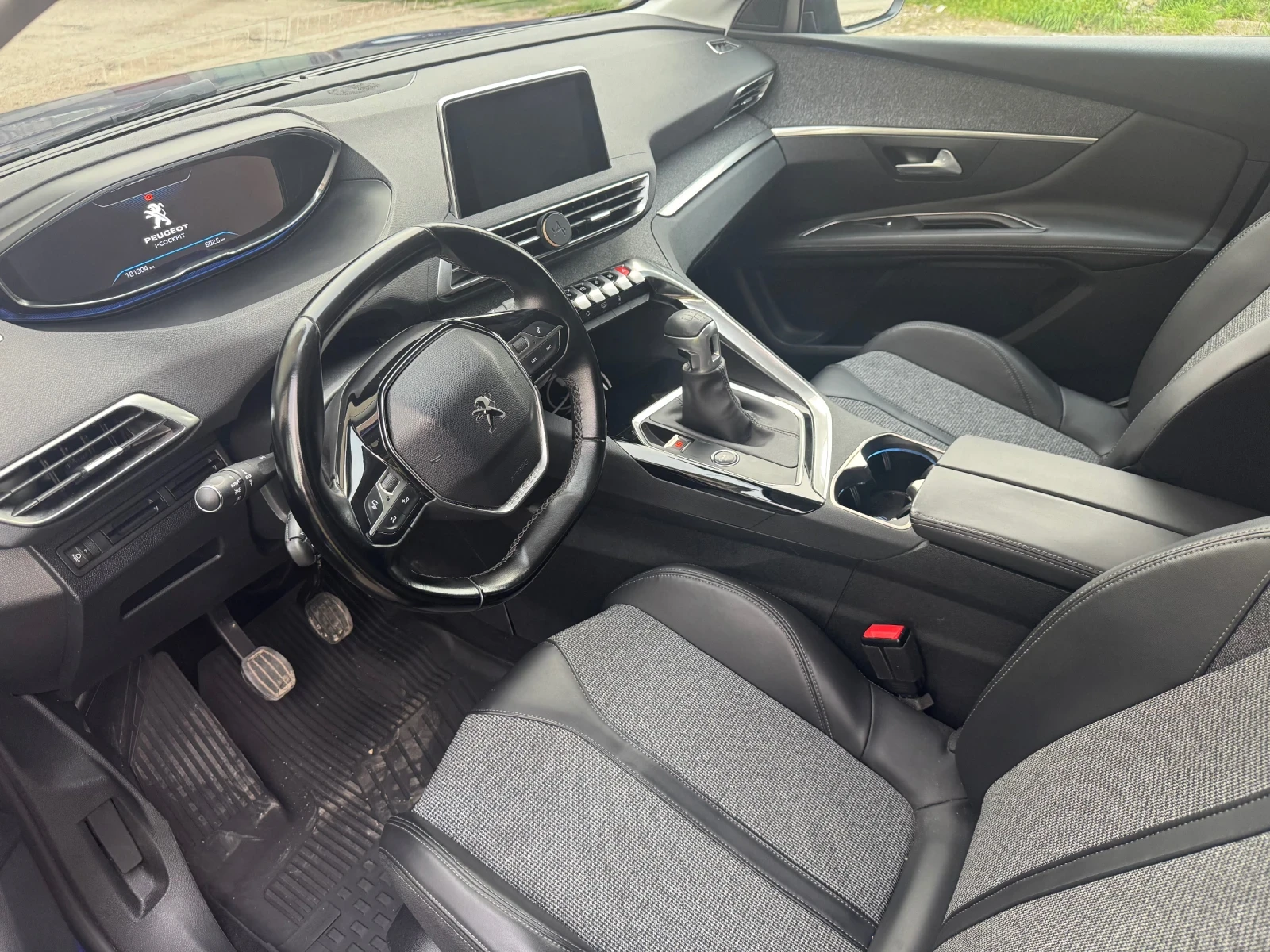 Peugeot 3008, снимка 5 - Автомобили и джипове - 54385614