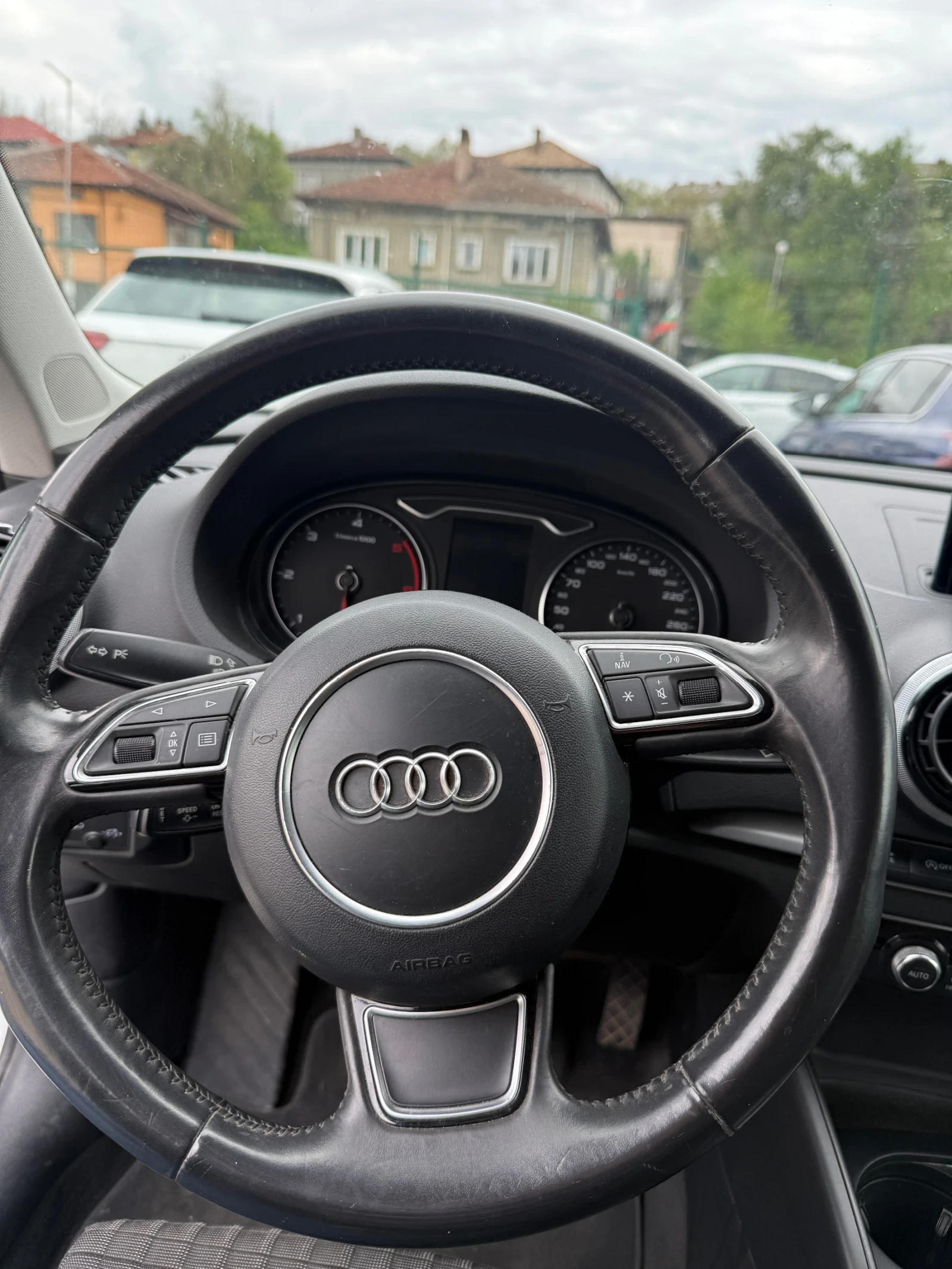 Audi A3 1.6 TDI 105kc | Mobile.bg � ����������� 11