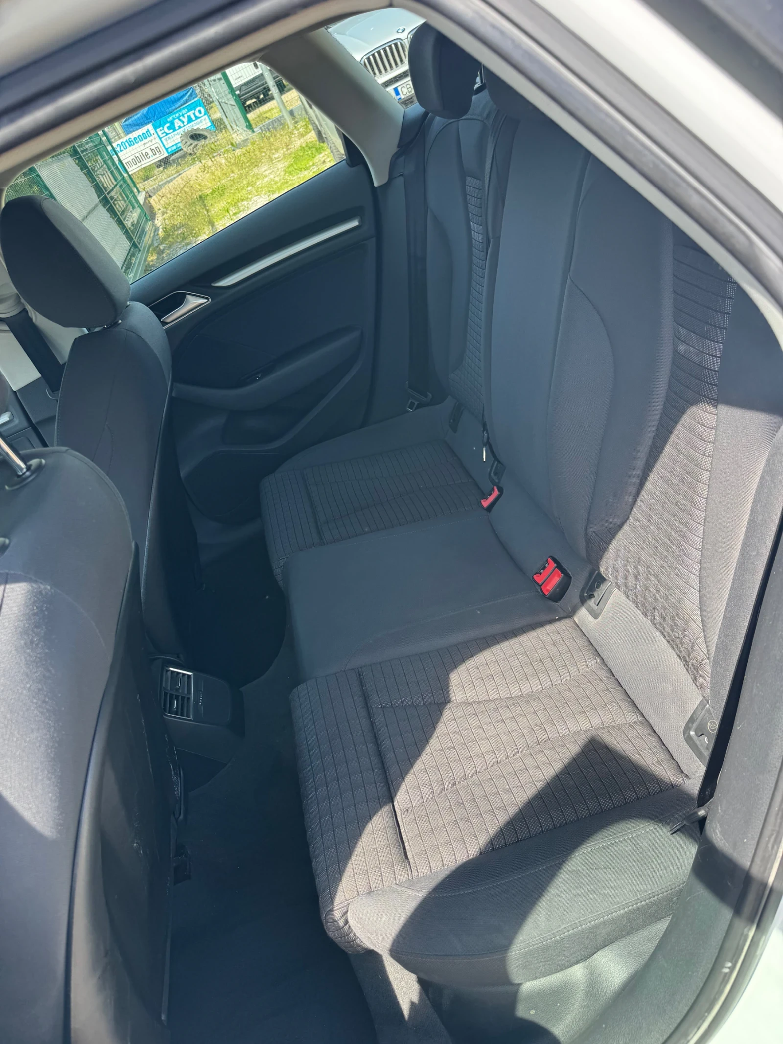 Audi A3 1.6 TDI 105kc, снимка 8 - Автомобили и джипове - 54345303