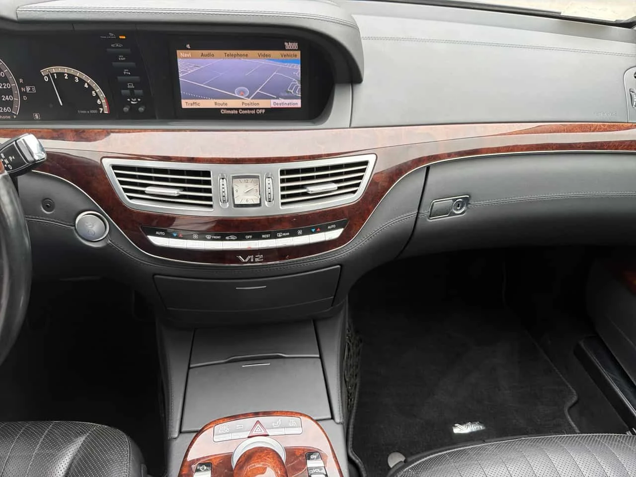 Mercedes-Benz S 600  5.5L  V 12  / CAMERA/ОБДУХВАНЕ, снимка 9 - Автомобили и джипове - 54476643